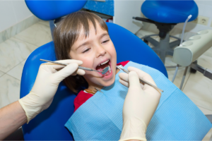 Child dental checkup and orthodontic evaluation in Abu Dhabi