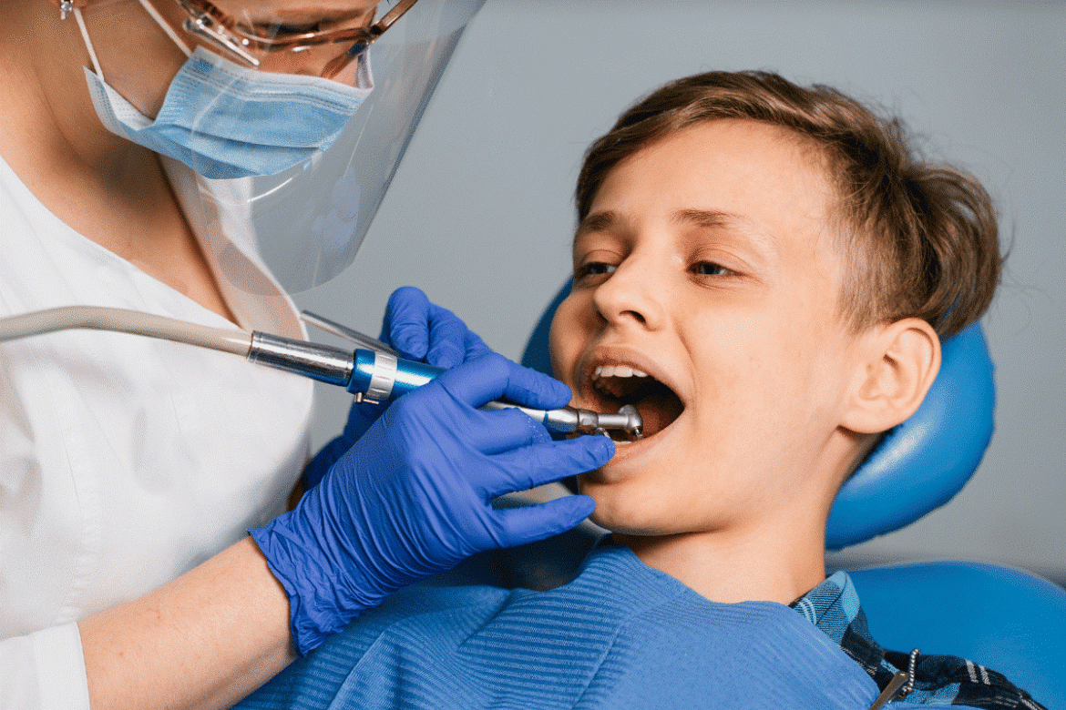 Child-friendly-dental-clinic-in-Abu-Dhabi.png